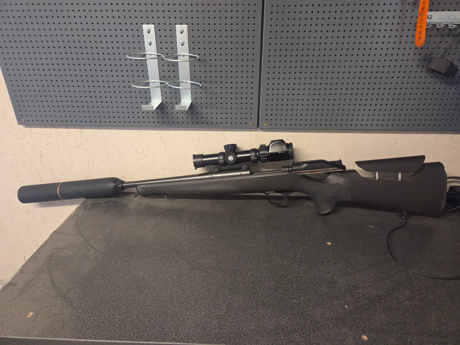 Blaser R8
