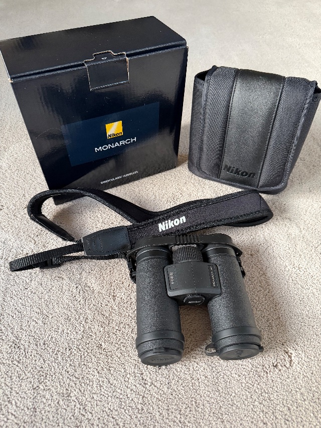 Nikon Monarch M7